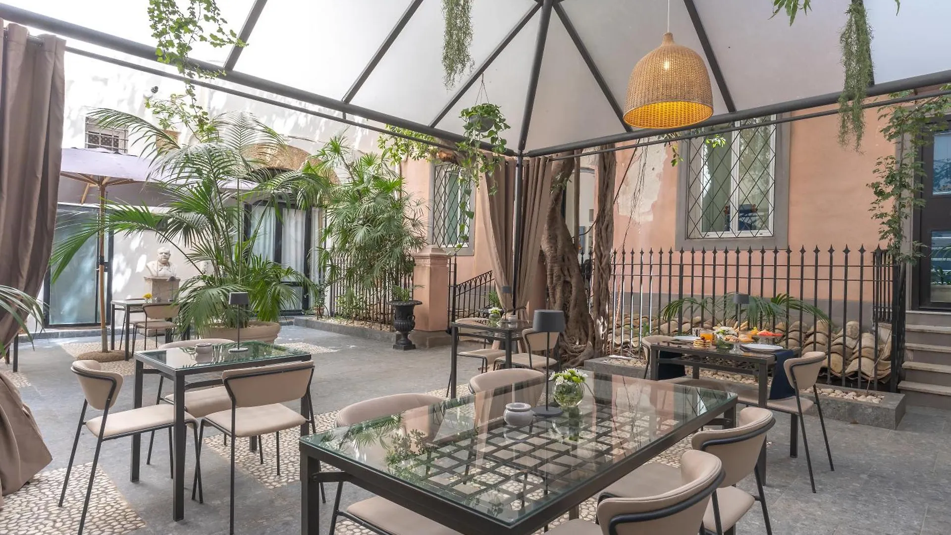 L' Hotellerie Easy Suites Palermo 2*,  Włochy